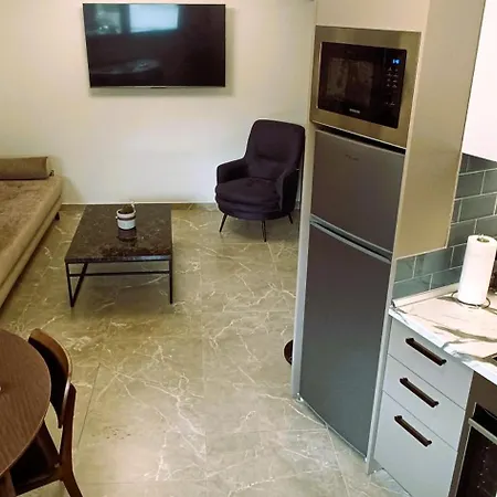 Pyrgiou Apartahotel *