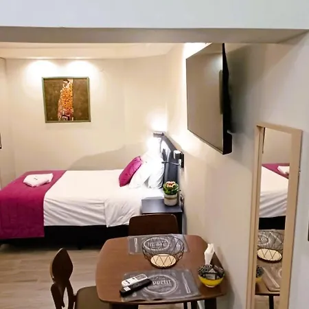 Pyrgiou Apartahotel Tesalónica